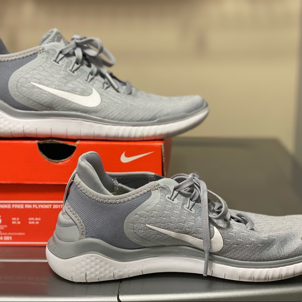 Nike Free RN 2018 Wolf Grey 942837-003 Womens Size 9
